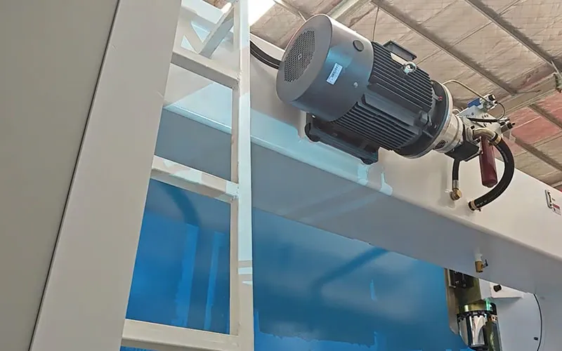 press-brake-machine1