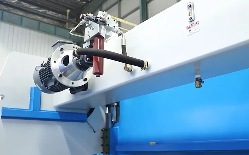 press-brake-machine4