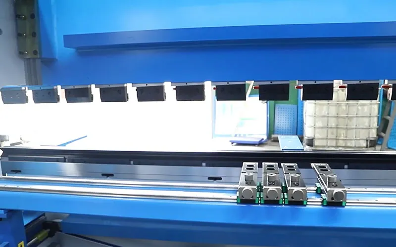 press-brake-machine5